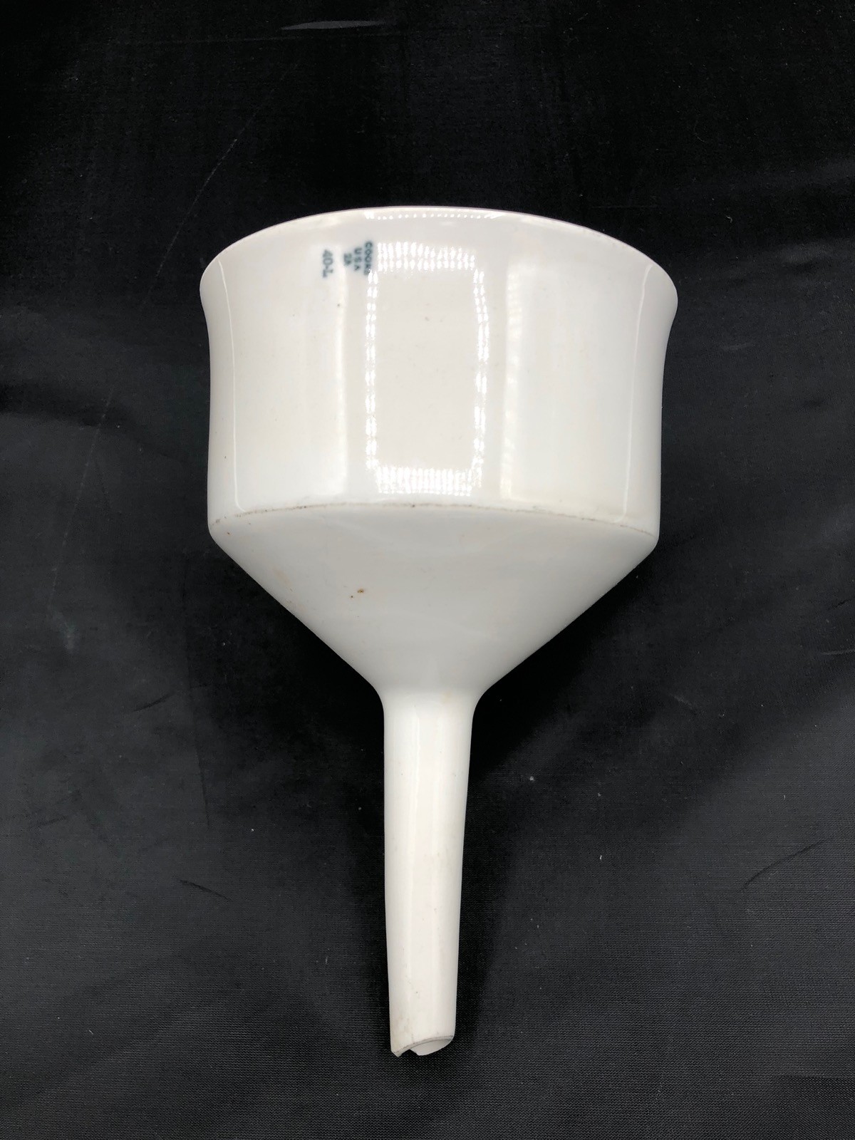COORSTEK Porcelain 165mm L 108mm ⌀ 320 mL Buchner Vacuum Filter Funnel 60243