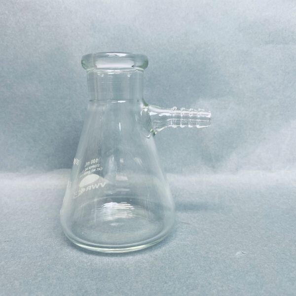 VWR Filtering Flask Heavy Wall 100 ml Side Hose Connection Lot of 4 Flasks