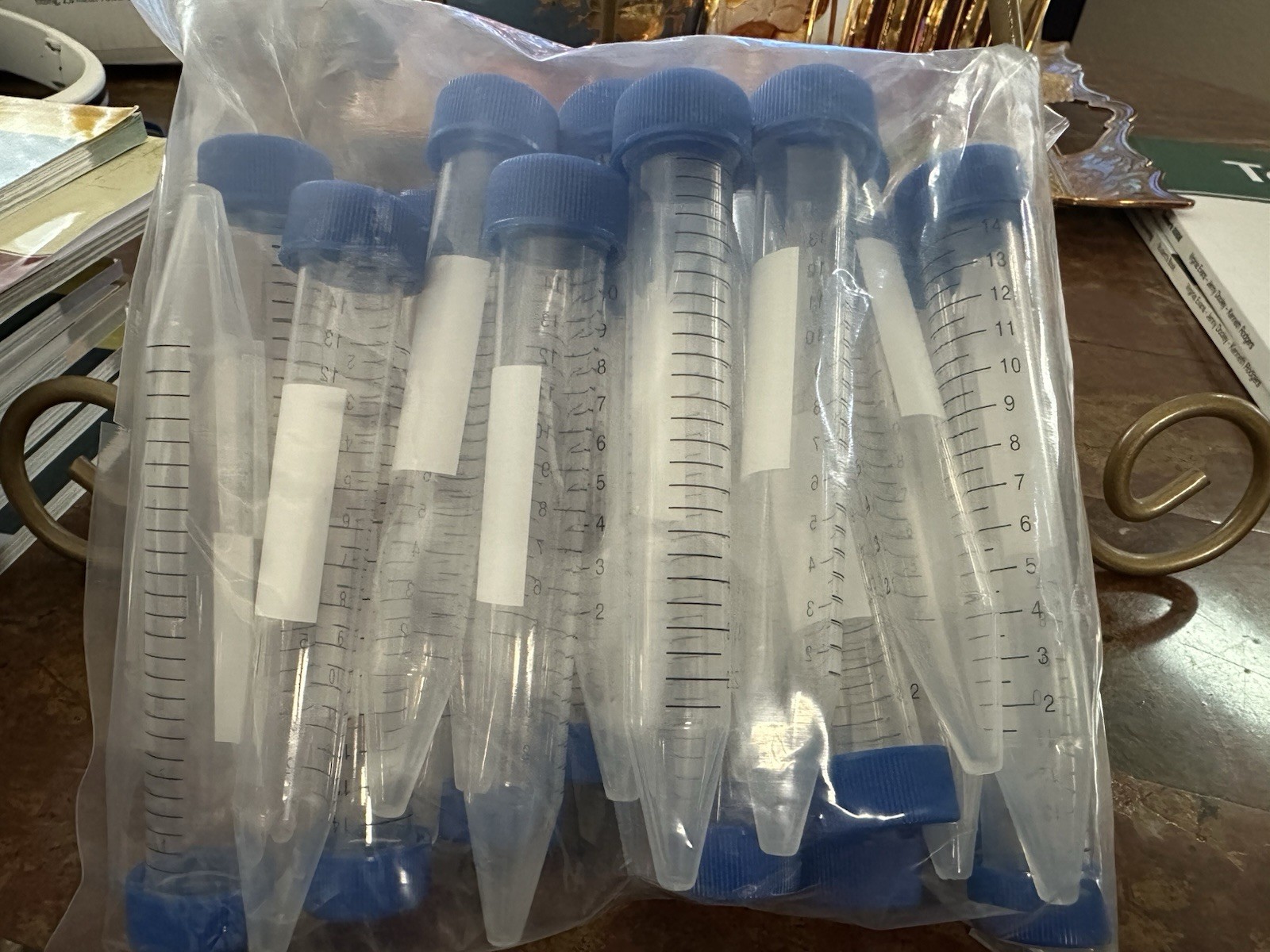 15 mL Conical Centrifuge Tubes / Graduated Blue Cap – 25 Pack