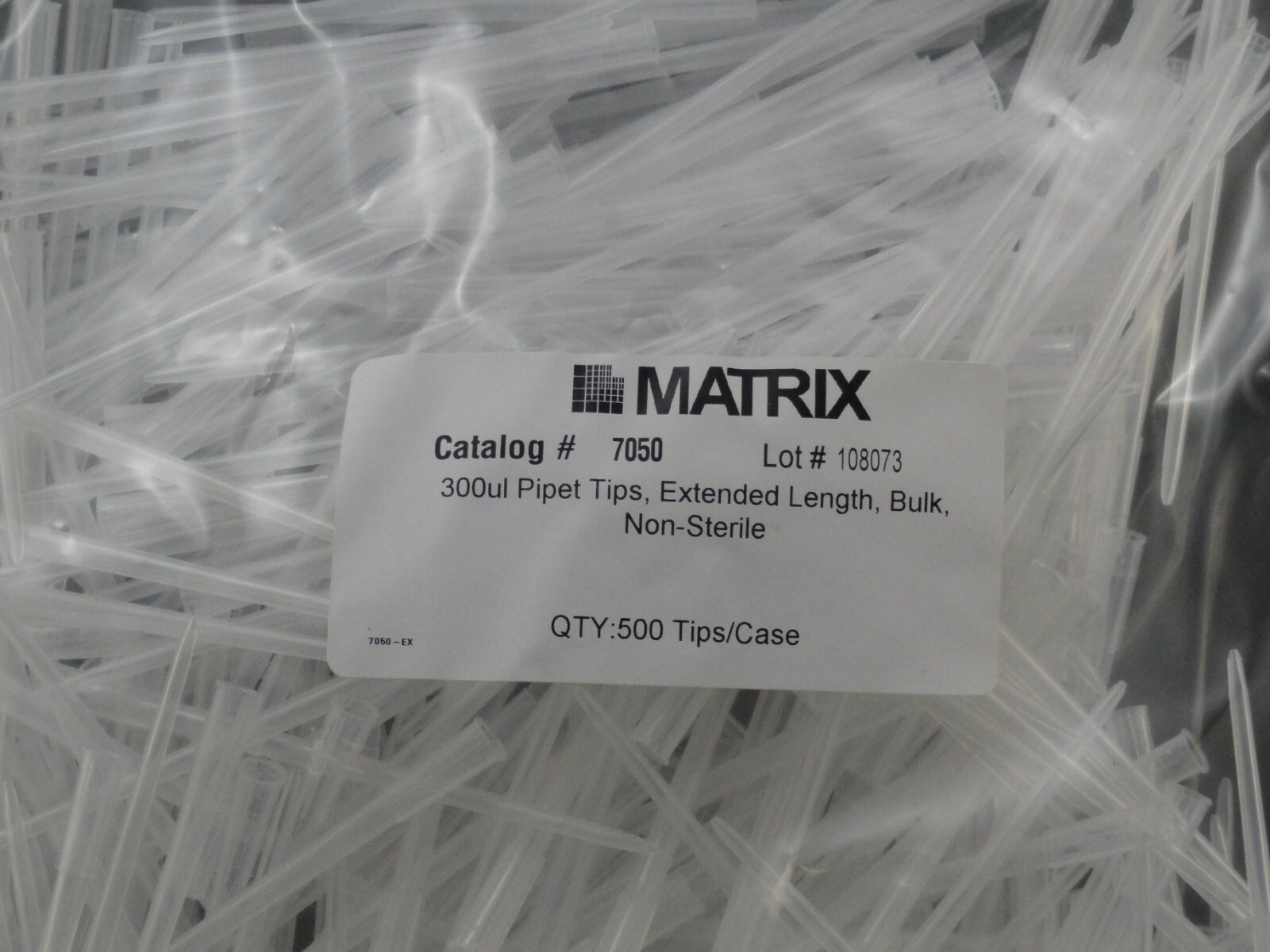 1 Case of 2500 Matrix 300μL Pipet Tips Extended Length Bulk Pack NonSterile 7050