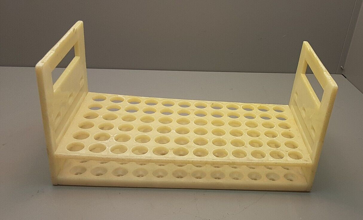 Polypropylene 72 /1/2″ round hole/2tier/12×6 row/off white/used/test tube holder
