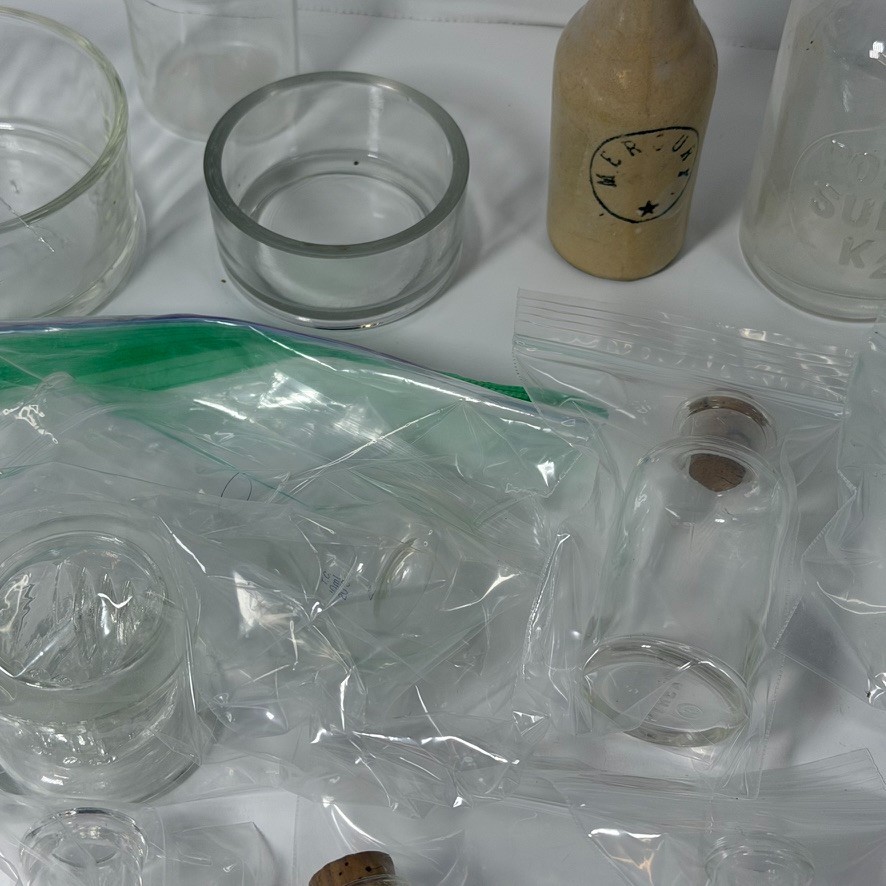 Vtg Lot of 35 PYREX Kimax Various Brand Laboratory Glass Beakers Flasks Jars