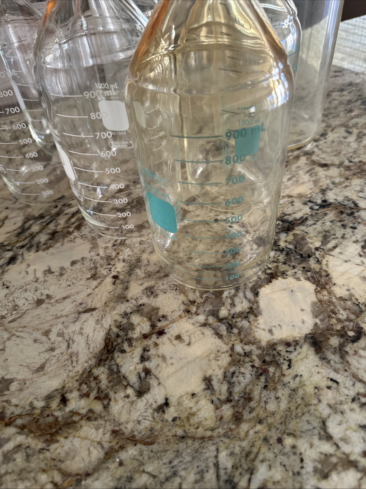 LOT of 8 Chemistry Laboratory Glassware GREAT CONDITION + FAST FREE SHIPPING