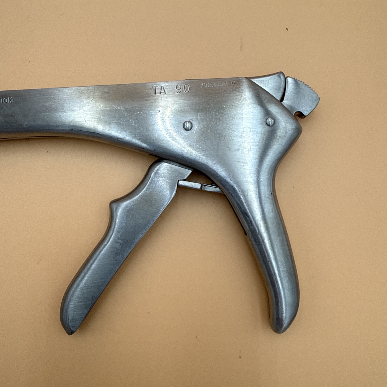 USSC Premium Stapler TA 90