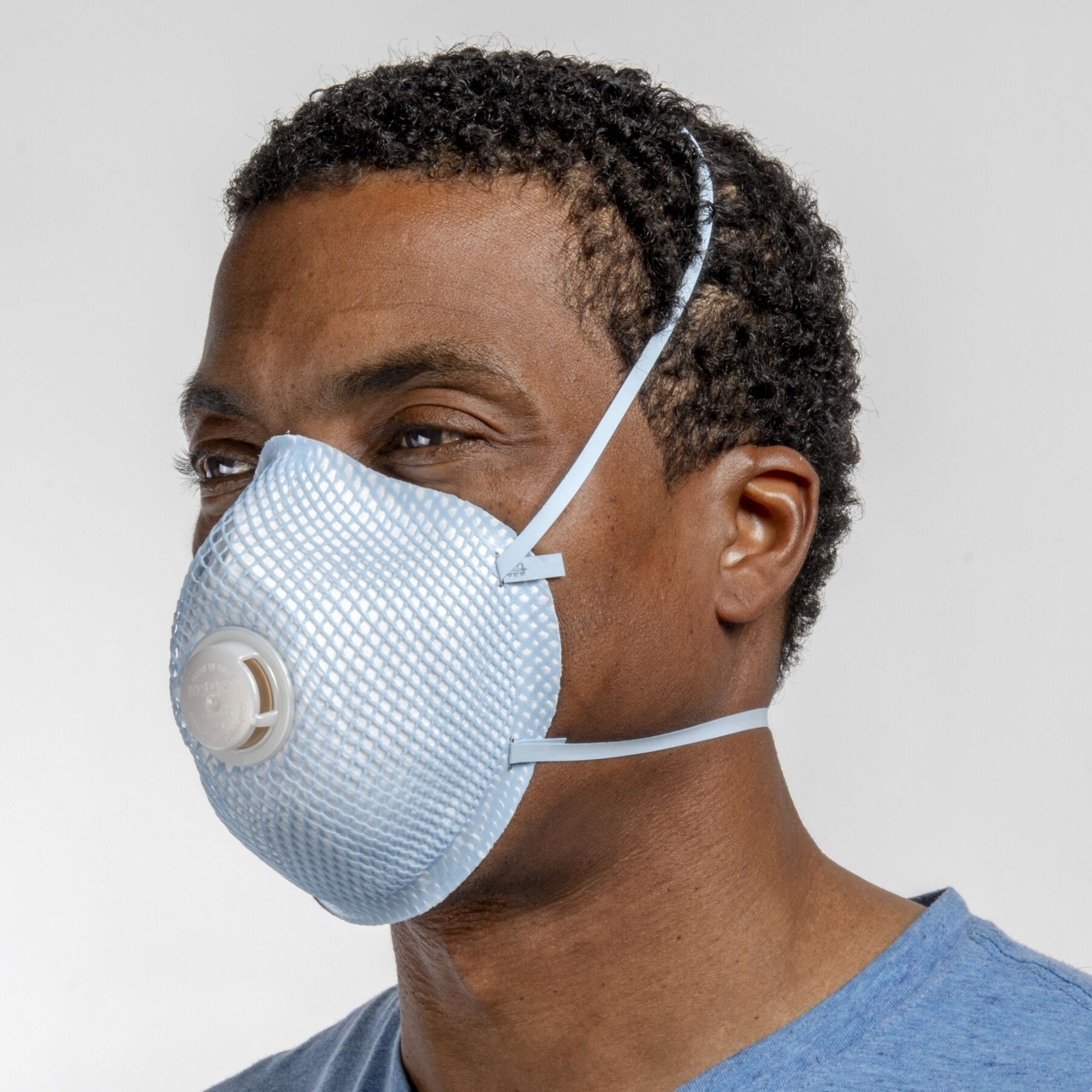 Moldex 2300N95 Disposable Respirator with Valve Medium/Large, Pack of 10