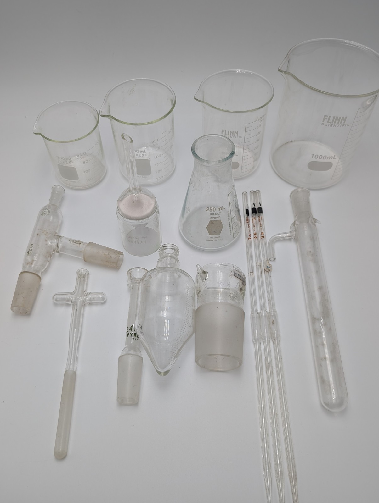 Lot of Pyrex Beakers Lab Ware Glass Lab Lot Random Connections 15 Pc