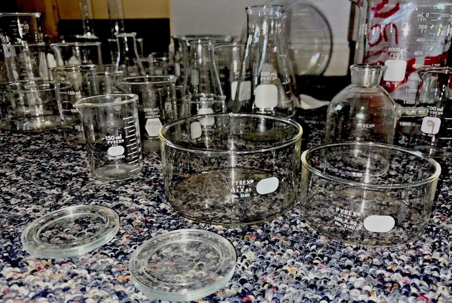 *Vintage* PYREX USA. Lab Borosilicate Glassware. (46pcs) Great Condition.