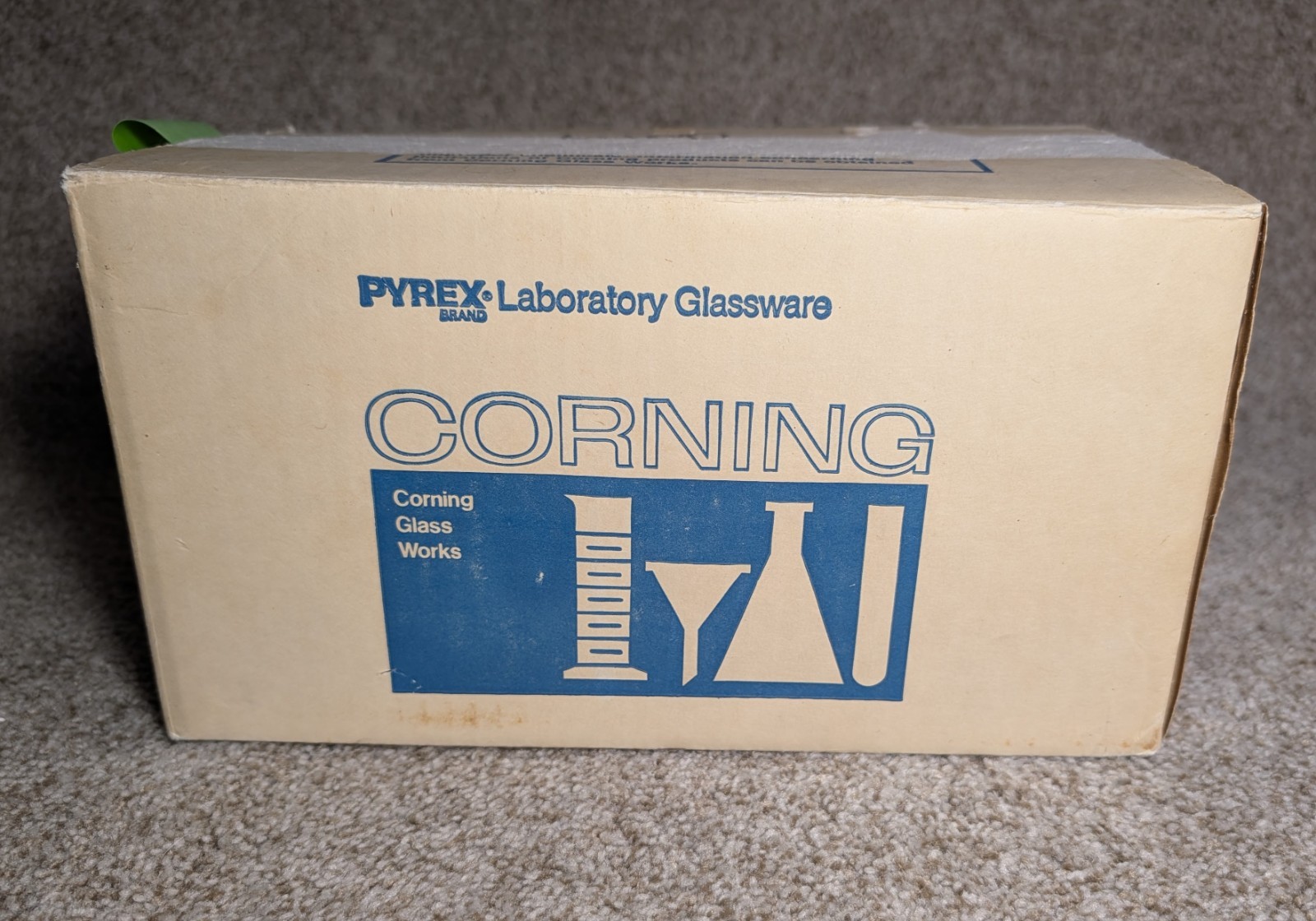 PYREX/ KIMAX 9825 25x150mm CULTURE TUBE 40 Pieces, With Lids, see description