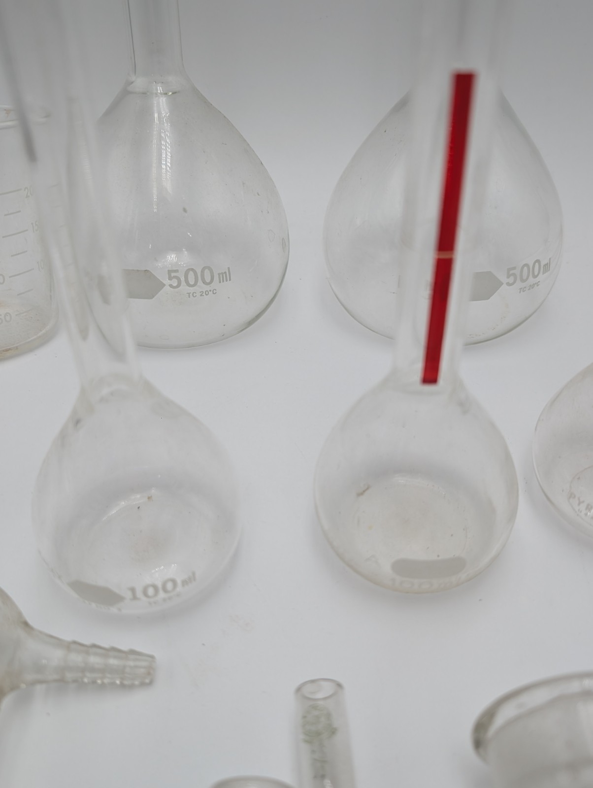 27 Piece Lot Lab Glassware PYREX 500-10 mL Boilng Flasks Scientific Equipment