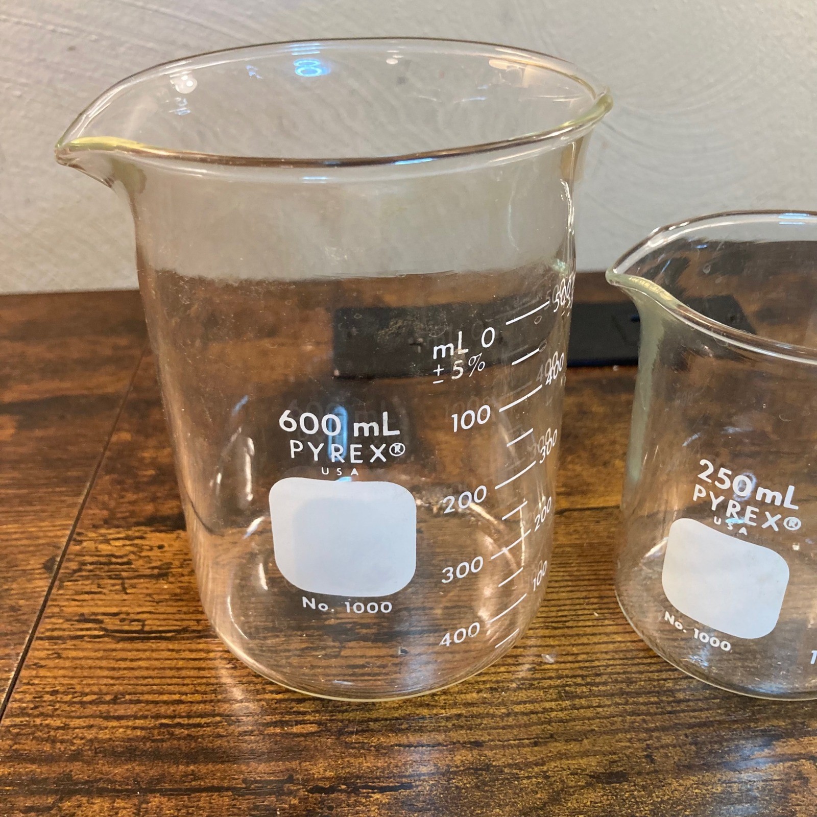 Pyrex No. 1000 Glass Beaker Set 600mL 250mL 150mL Graduated Lab Glassware USA
