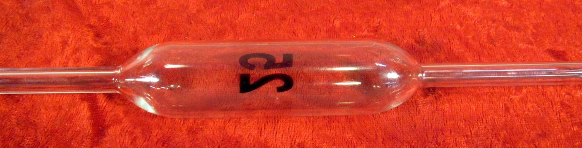 GLASS FISHERBRAND 25ML PIPETTE – PIPETTE IS MARKED WITH AS: 50ML – F (EZS002336)