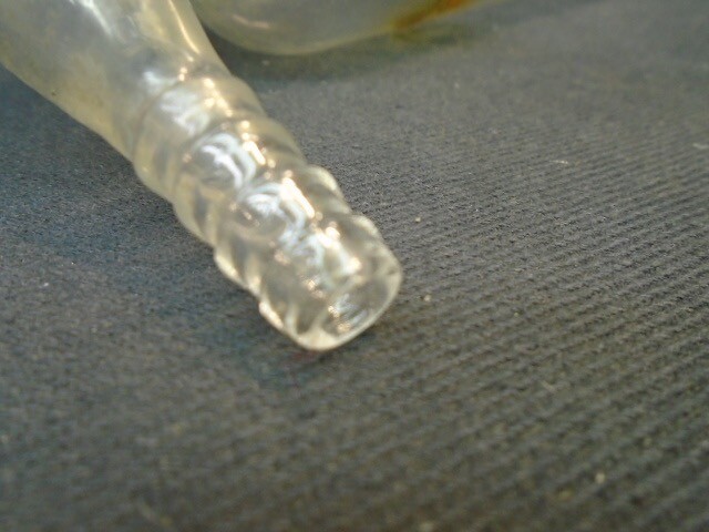 Laboratory Glass One-Piece Vacuum Trap w/ 10mm OD Hose 3.7mm Vent 7” OAH