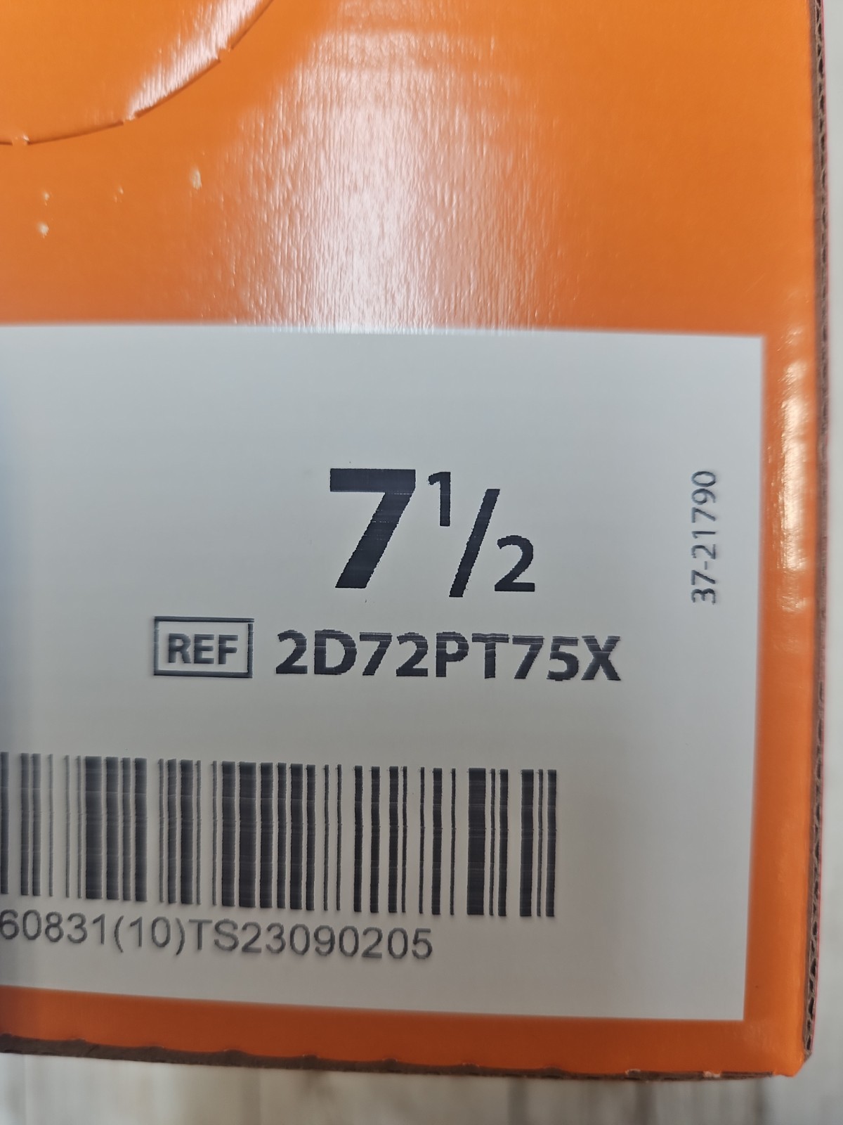 Protexis PI Surgical Gloves *1 CASE 200 Pair* Cardinal Size: 7.5 Exp: 08/26