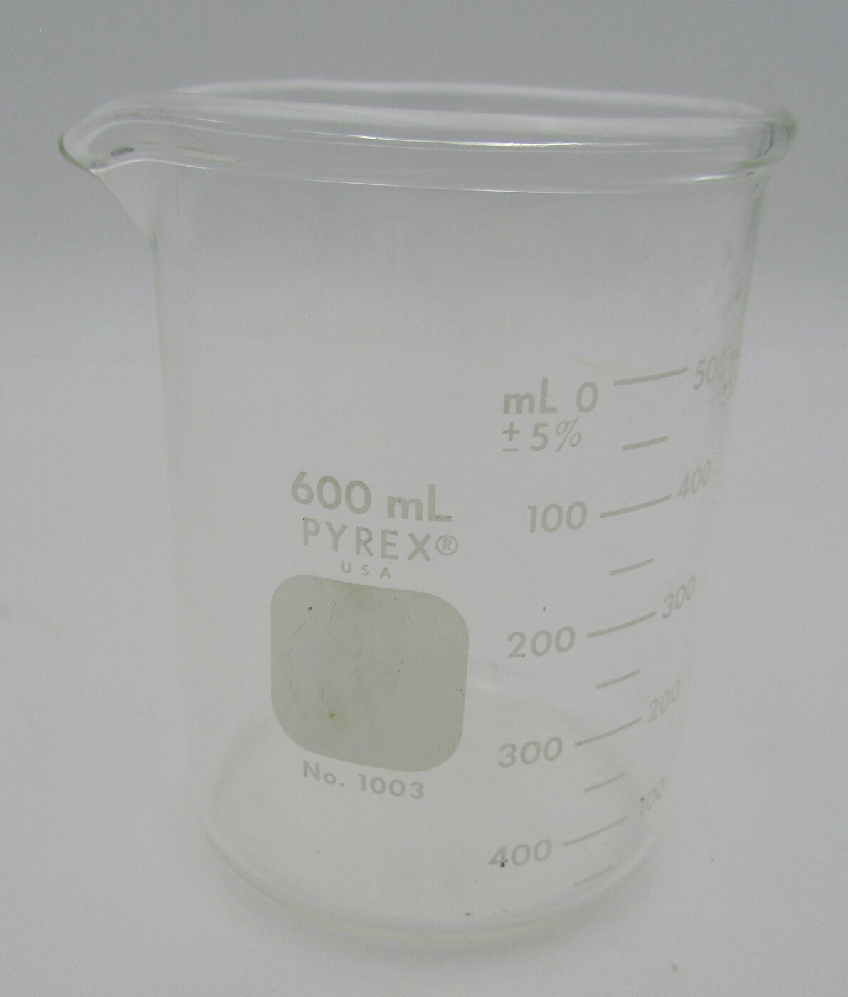 Pyrex No. 1003 600 mL Griffin Heavy Duty Beaker, Dual Scale