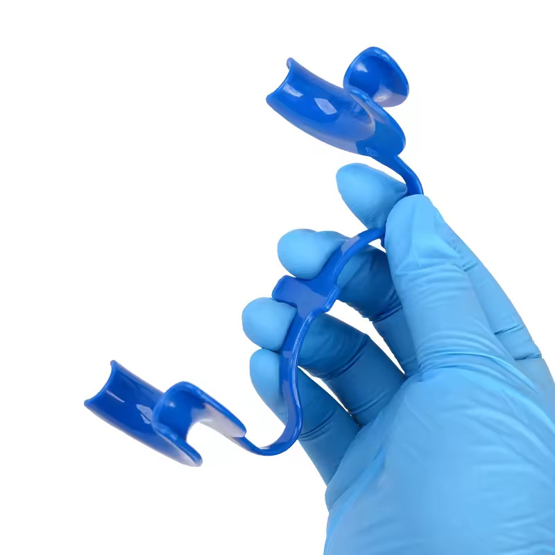 EXTAND™ Intraoral Disposable Cheek Retractors Autoclavable 3 pcs Orthodentalusa
