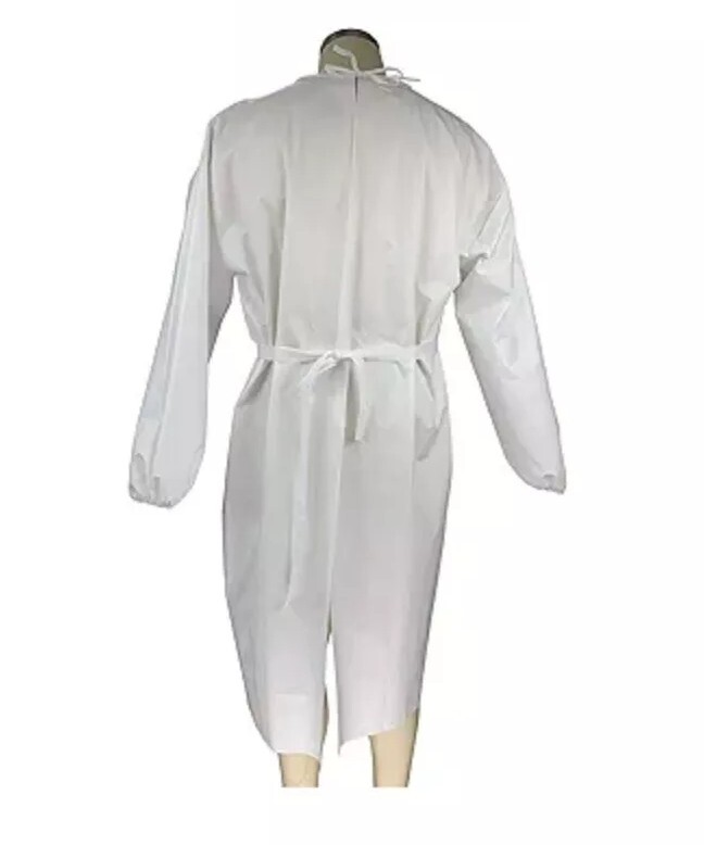 Seniorwear Unisex Large White Disposable Isolation Gowns Without Medical Claims