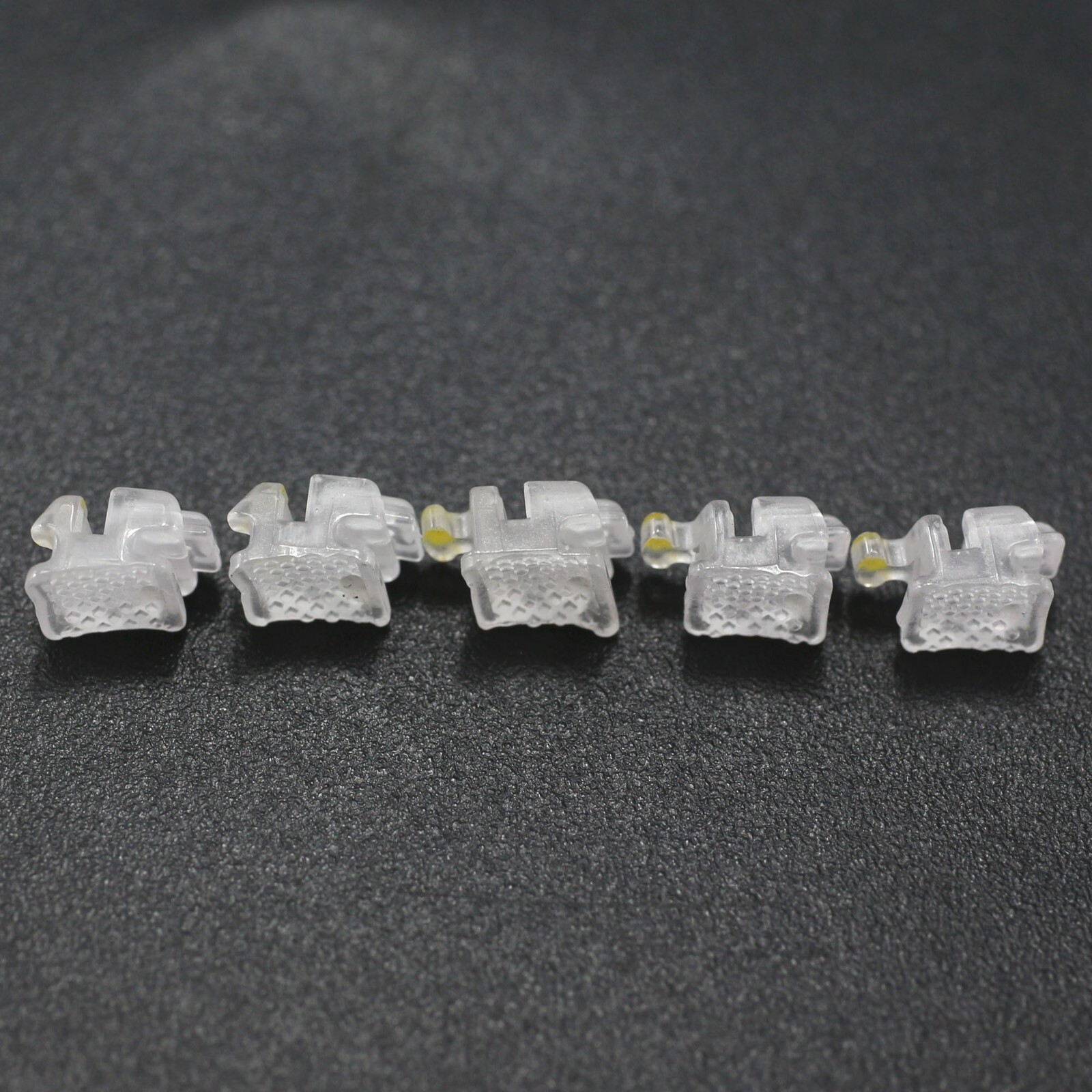 Dental Orthodontic Self Ligating Ceramic Brackets Roth MBT 022 345 Hooks 5-5