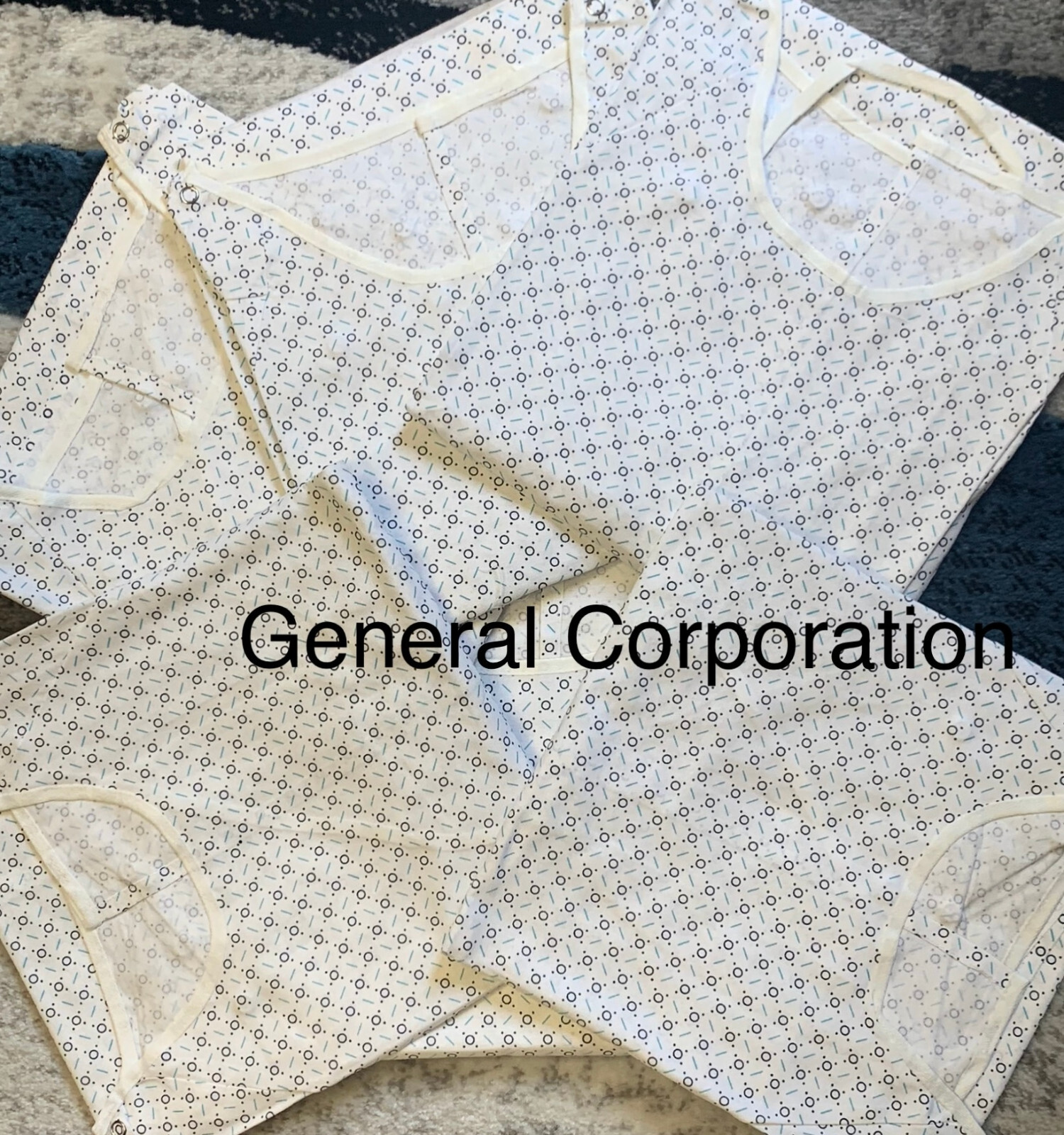 12 Pack Hospital Unisex Long Lasting Patient Gowns
