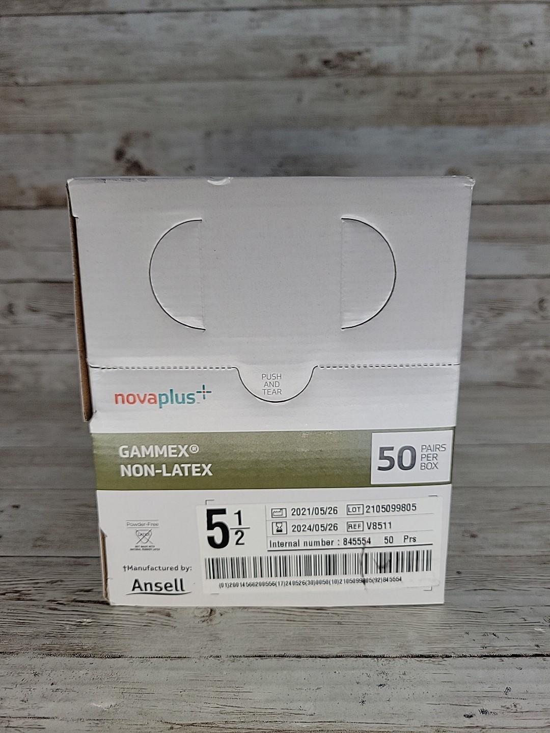 Gammex NovaPlus Non-Latex Surgical Gloves *1 Box 50 Pair* Size: 5.5 *See Date*