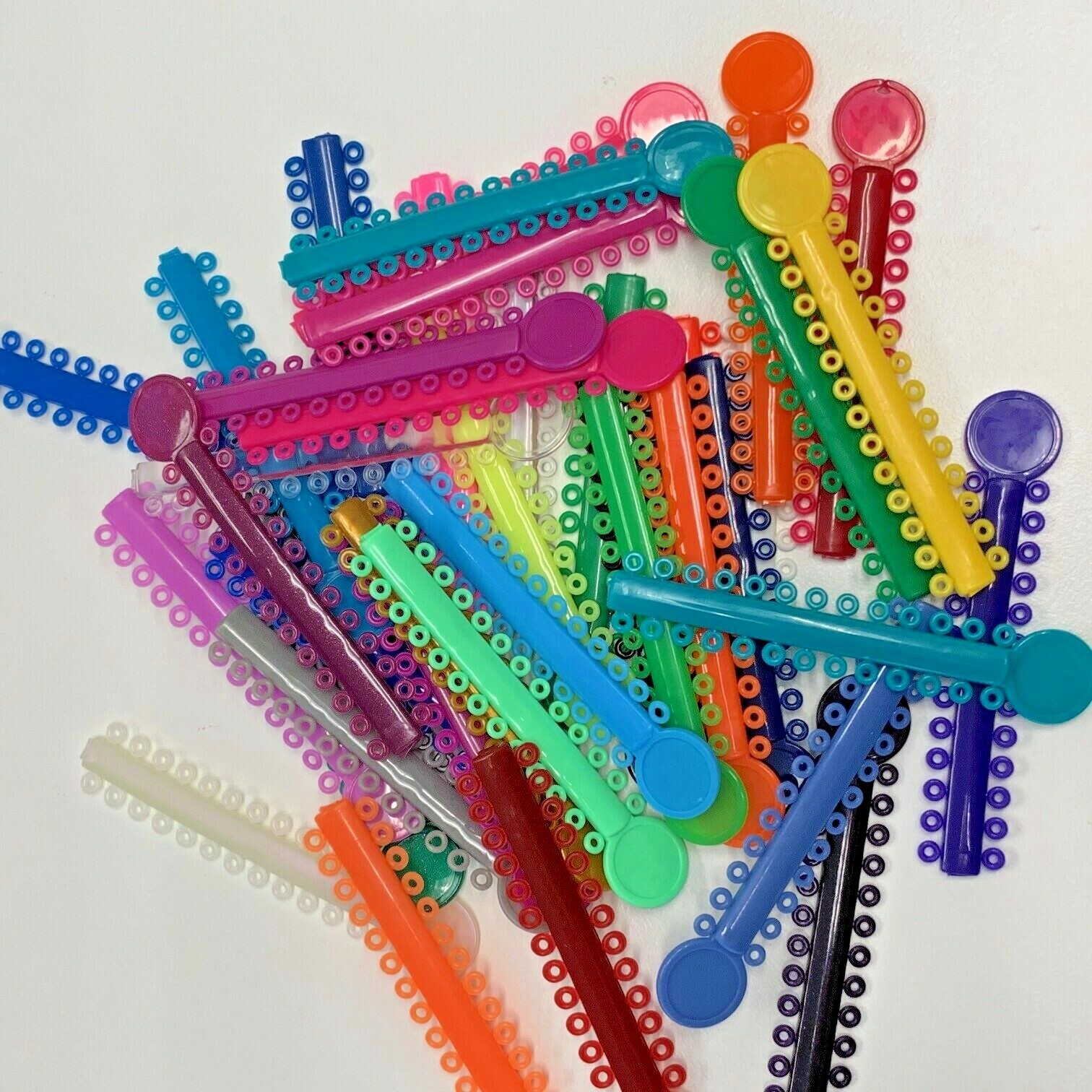 1040 Dental Ligature Rubber Ties Bands Braces Orthodontic Elastic Colored Bands