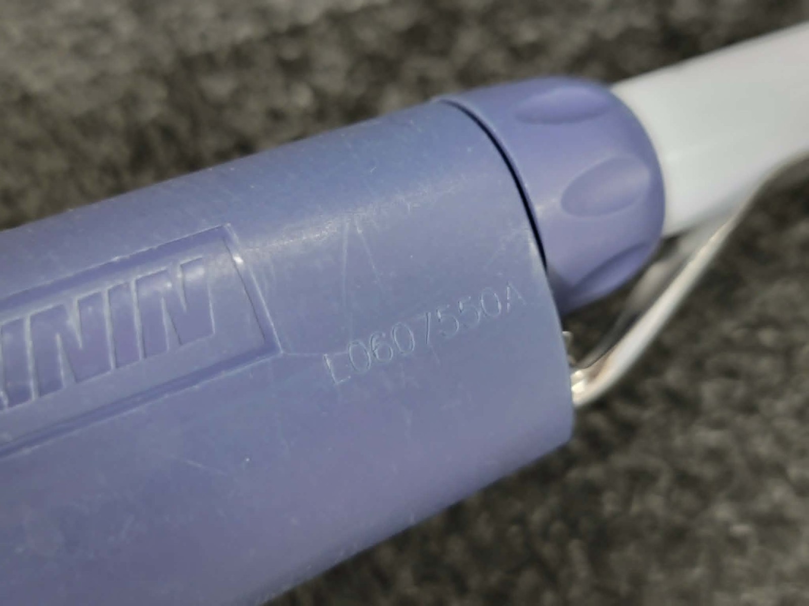 Rainin Pipet-Lite L-1000 LTS 100µL-1mL Manual Single-Channel Micropipette