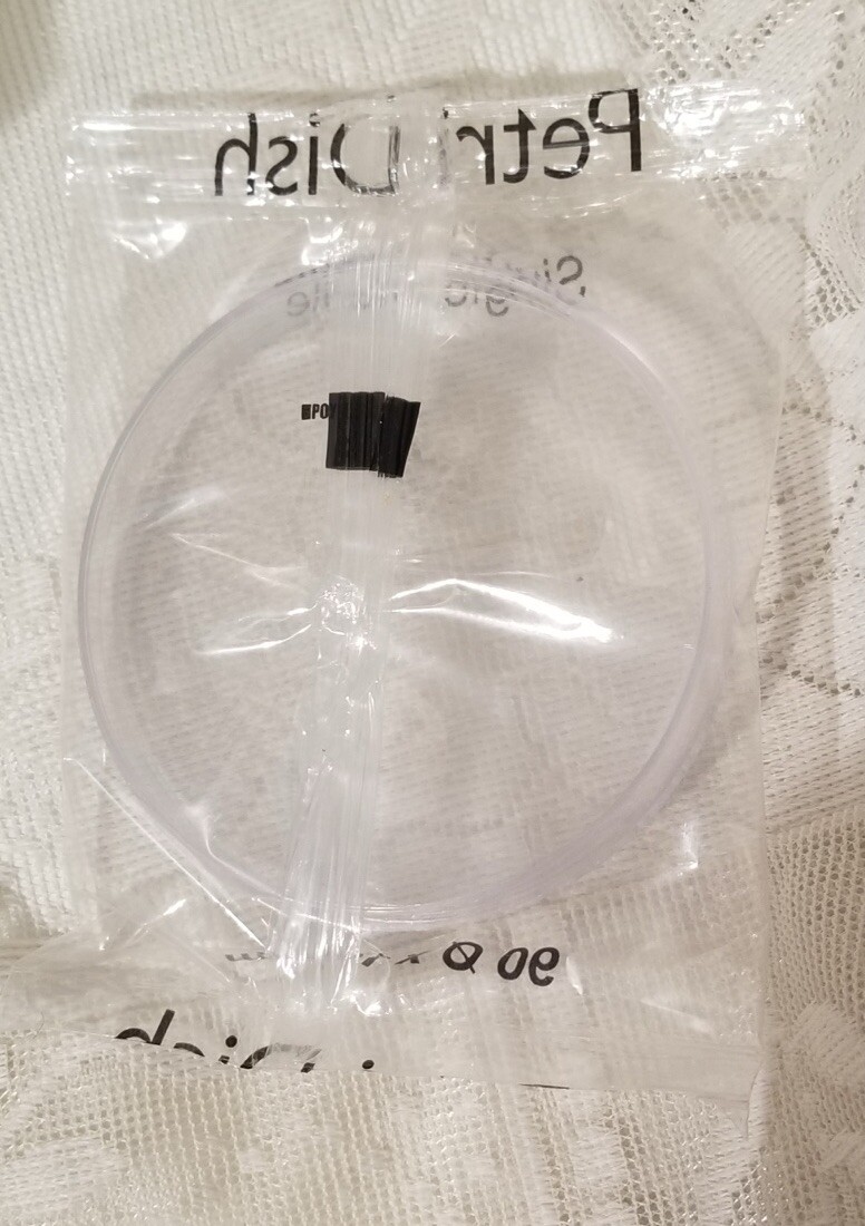 60 Count 90mm X 15mm Petri Dishes With Lid -Plastic W/ Droppers Labs, Schools