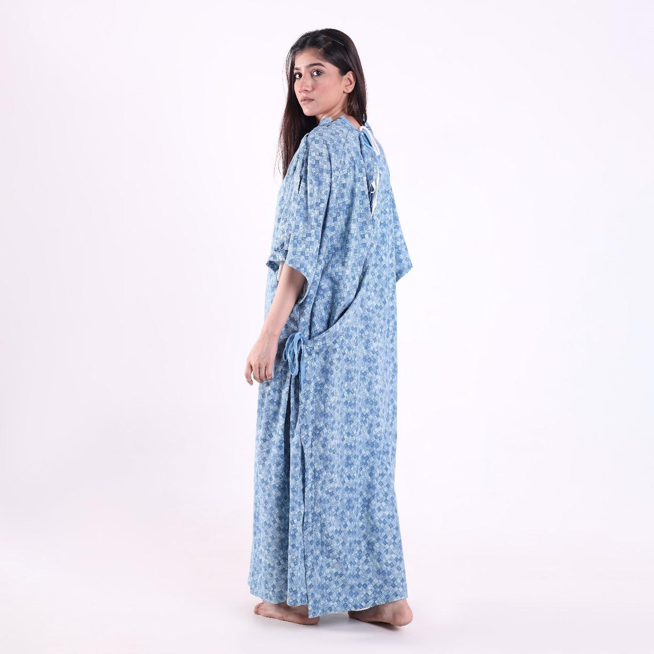 Unisex Medical Patient & Doctor Gown – 100% Jersey, One Size Fits All, Reusable