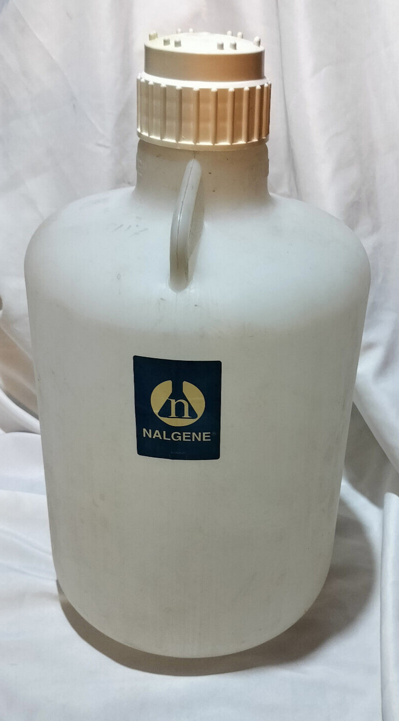 5 Gallon/20 Liter Nalgene LDPE Carboy w Handles, Lid, Spout, and cap
