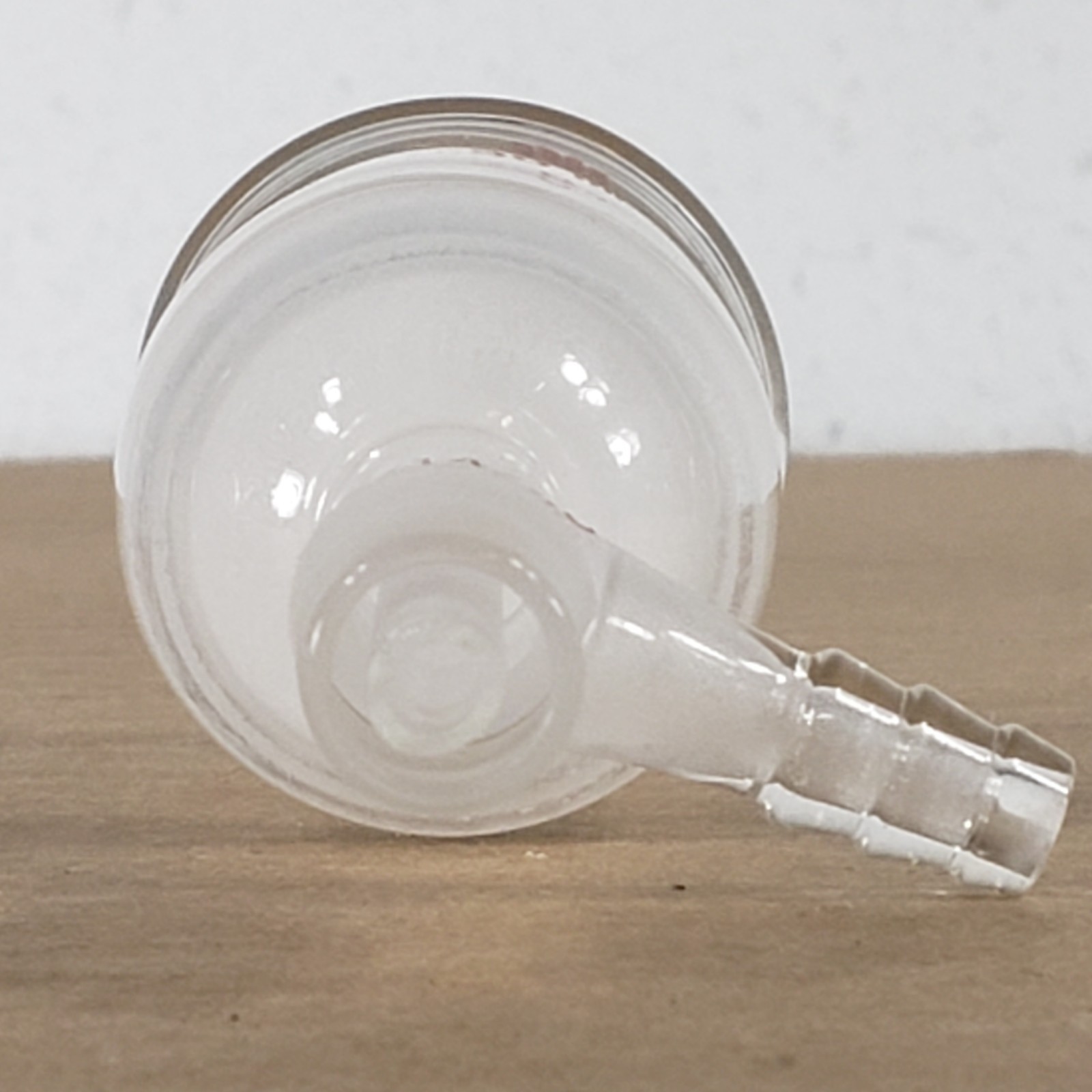 Synthware F363014C Glass Buchner funnel 30mL Coarse Frit Disc 14/20 S/N Joint