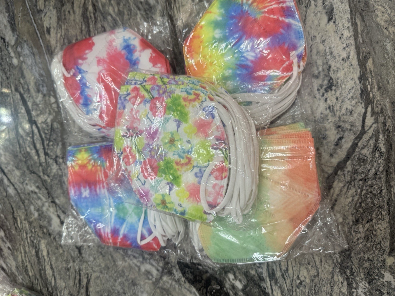 KN95 Adult Mask Individually Wrapped. Black or Red only. NEW 10-Pack(50 Pieces)