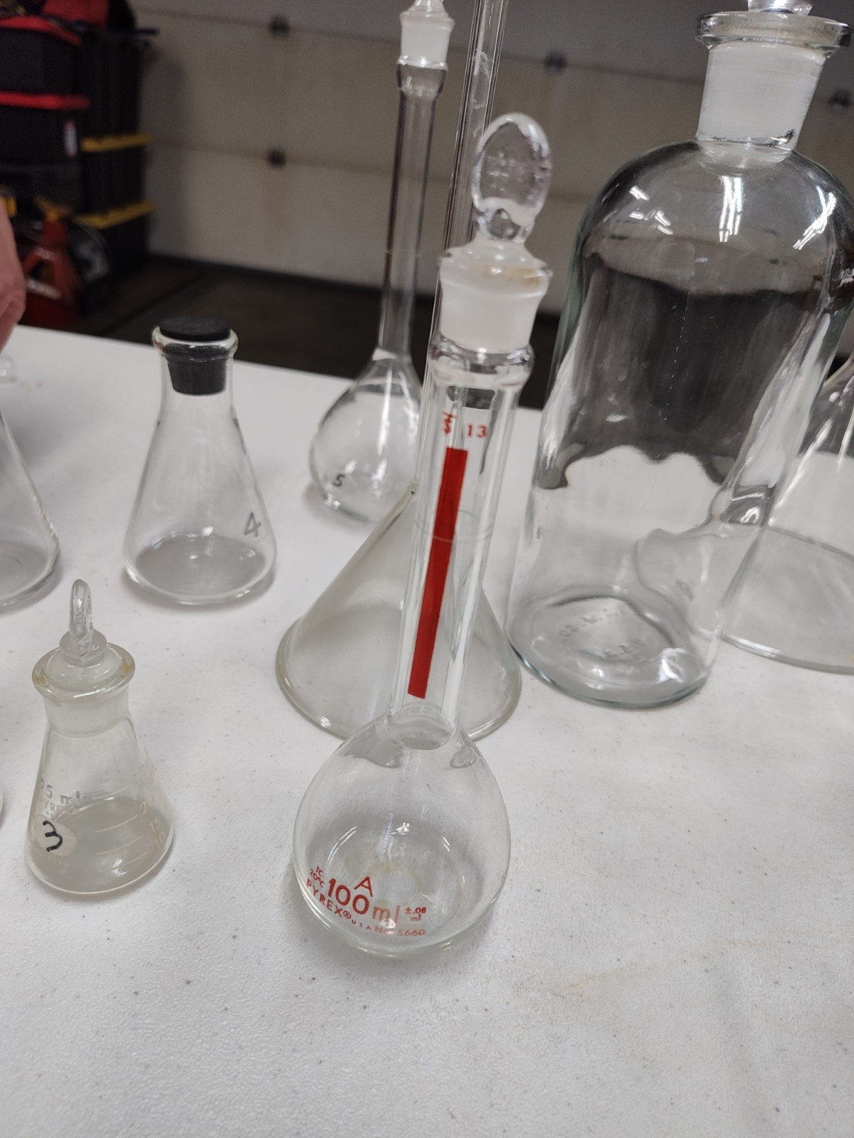 Pyrex & Kimex Glass Vacuum Flasks Beakers Tubes Lids Lab Chemistry Huge Lot