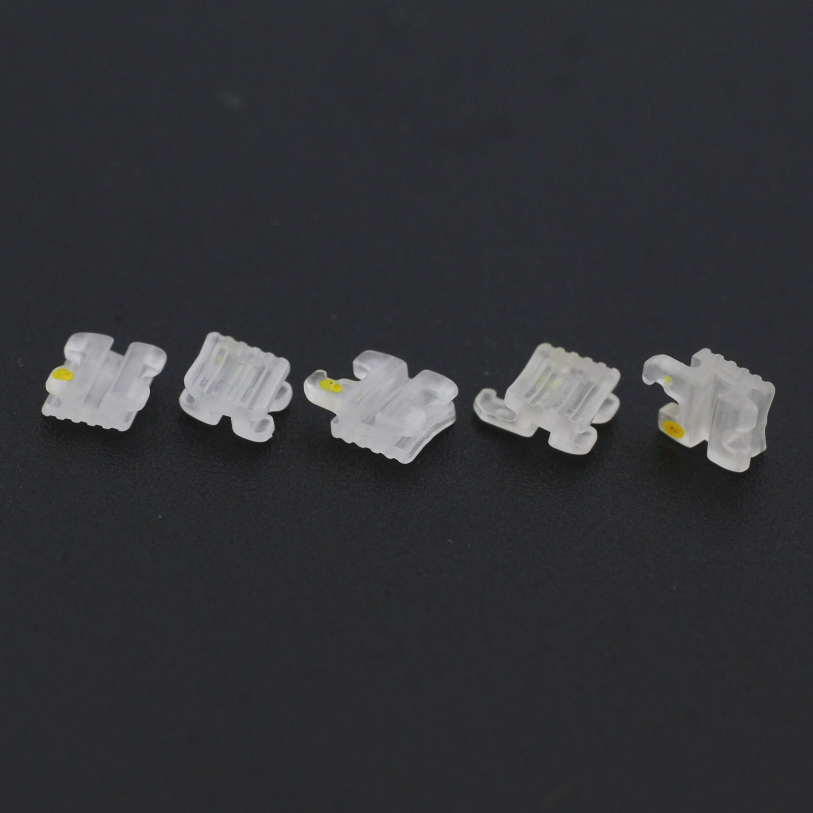 Dental Orthodontic Ceramic Brackets Braces Sapphire Roth MBT 022 345 Hooks 5-5