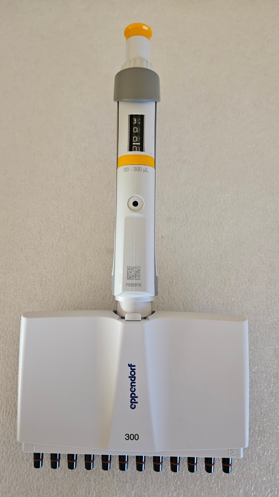 Eppendorf Research Plus 12-ch Pipette 30-300 uL: Calibrated, New Seal MSRP $1650