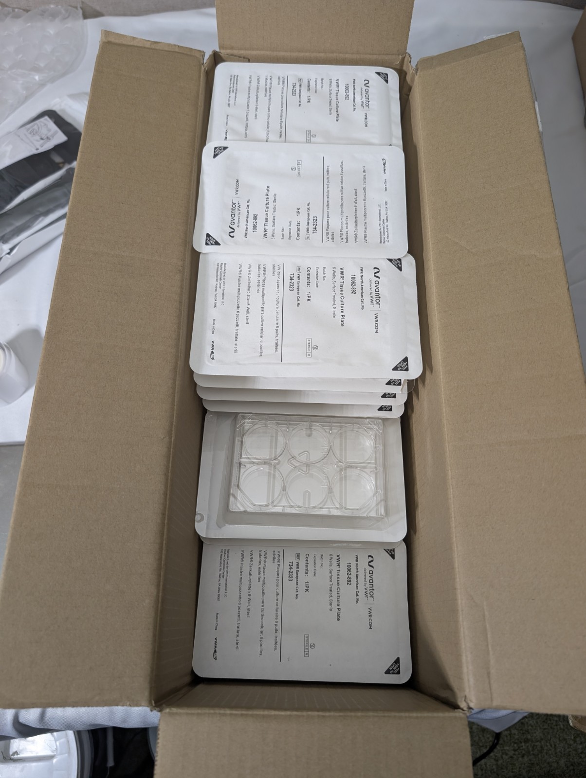 VWR Avantor 10062-892 Culture Plate 6-Well Sterile Ex 07.2026 (42 Remaining)