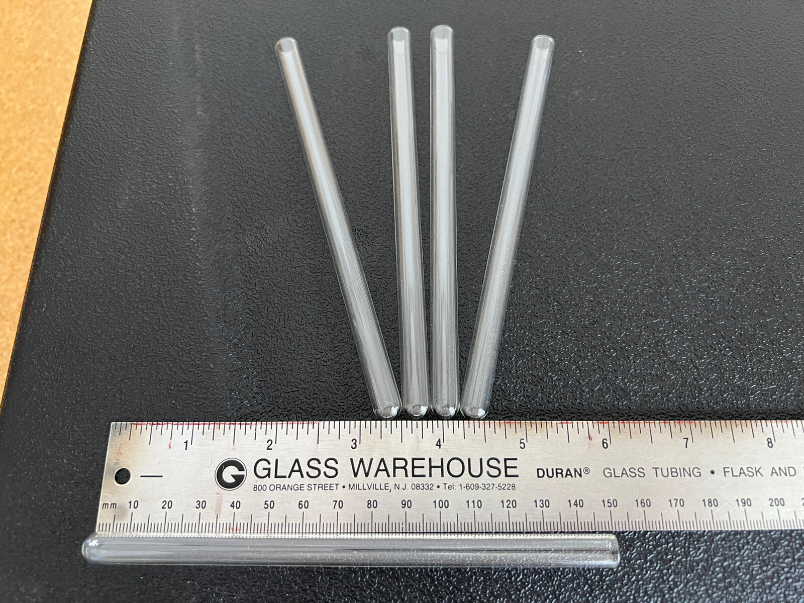 9mm x 150mm 100 count Borosilicate Glass culture/test tubes