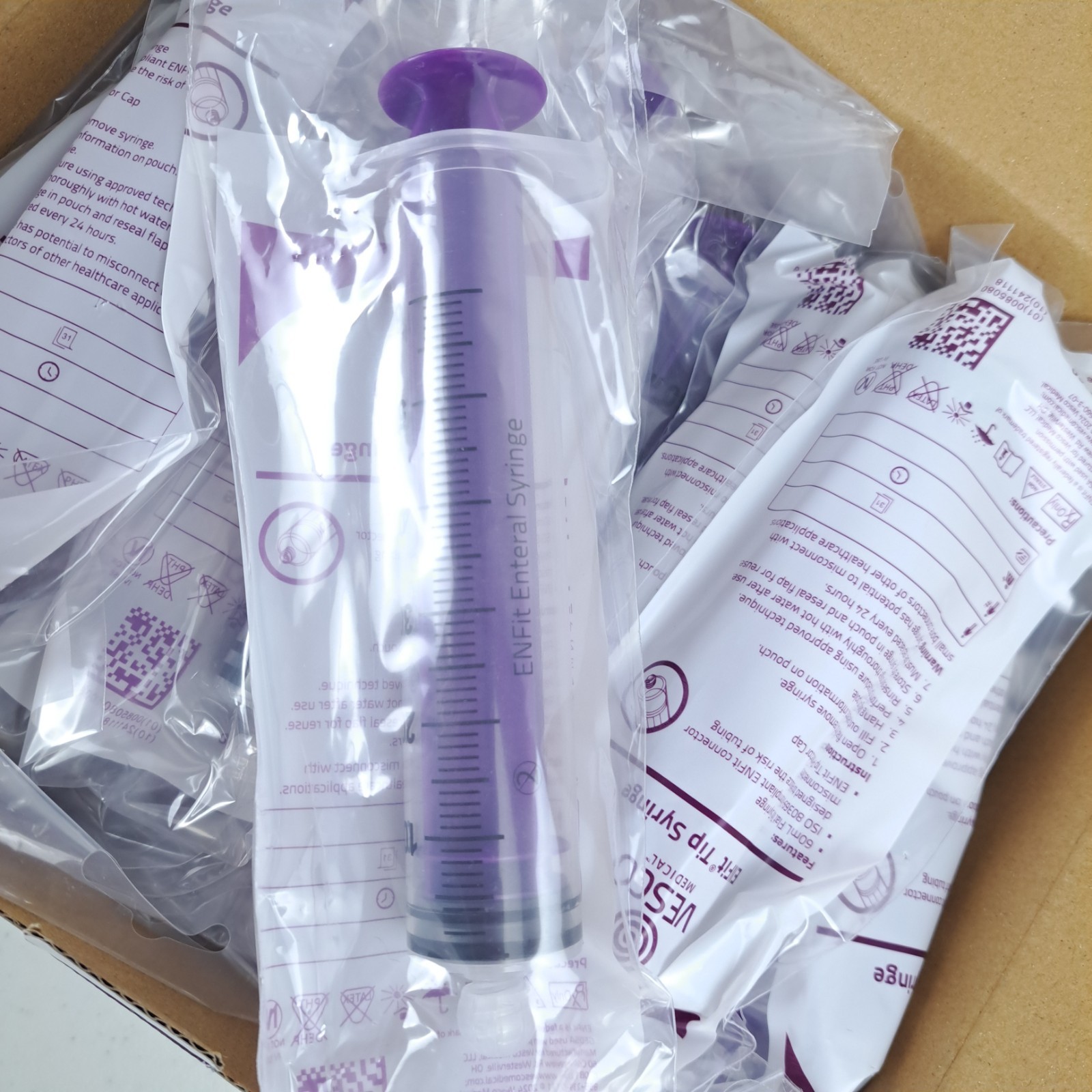 Vesco Medical 60mL ENFit Tip Syringe 30 Count Box VED-660 Enteral Feeding