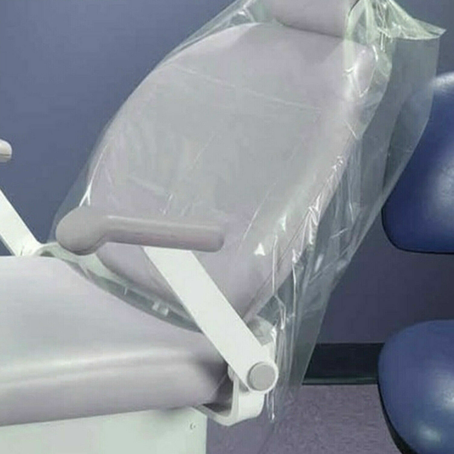 225Pcs/Box Dental Half Chair Cover Clear Plastic Sleeves Medium 27.5″ x 24″