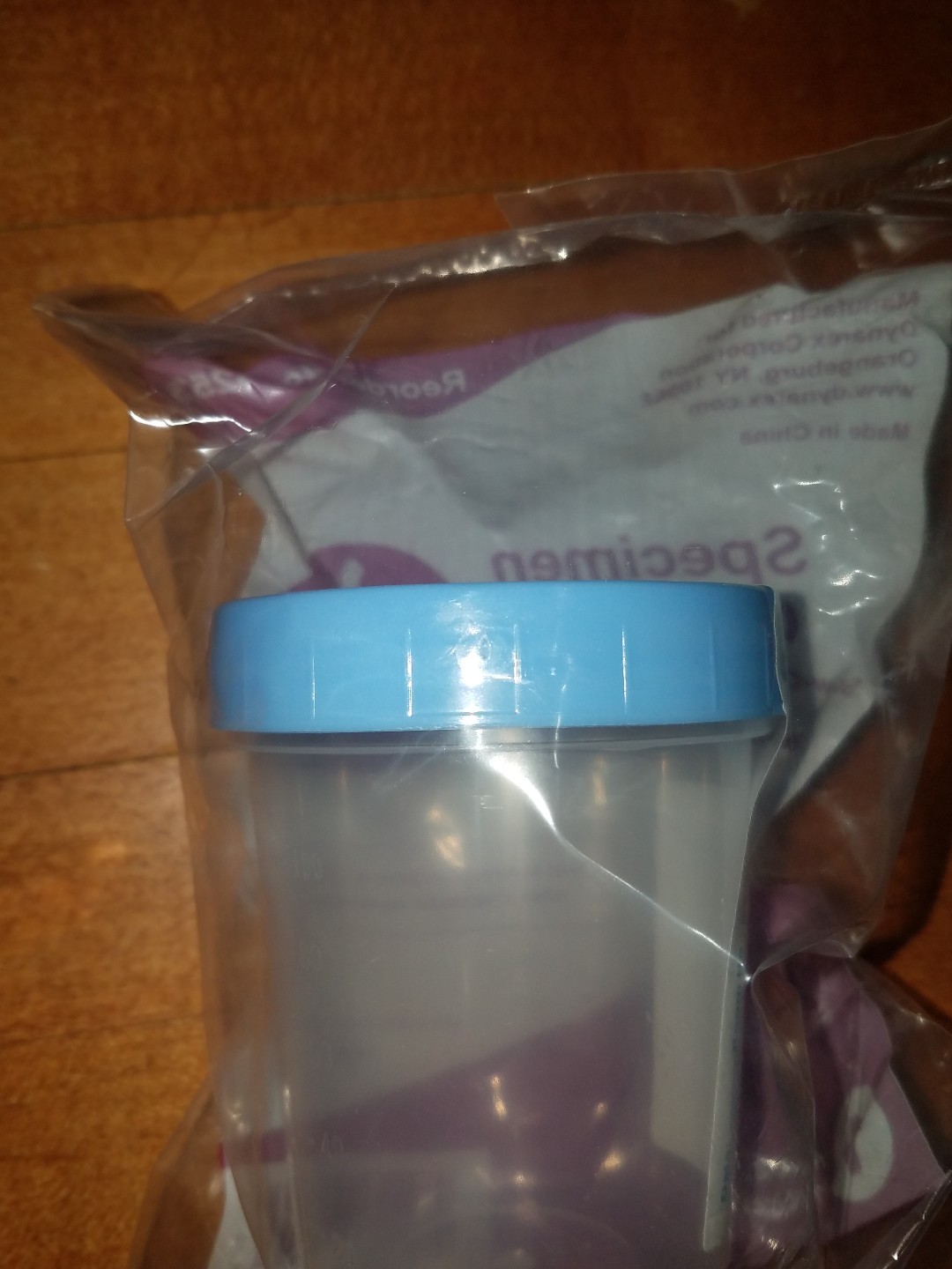 DYNAREX SPECIMEN CUPS STERILE CONTAINERS 4oz W/LID+ID LABEL/Set of 4.. NEW