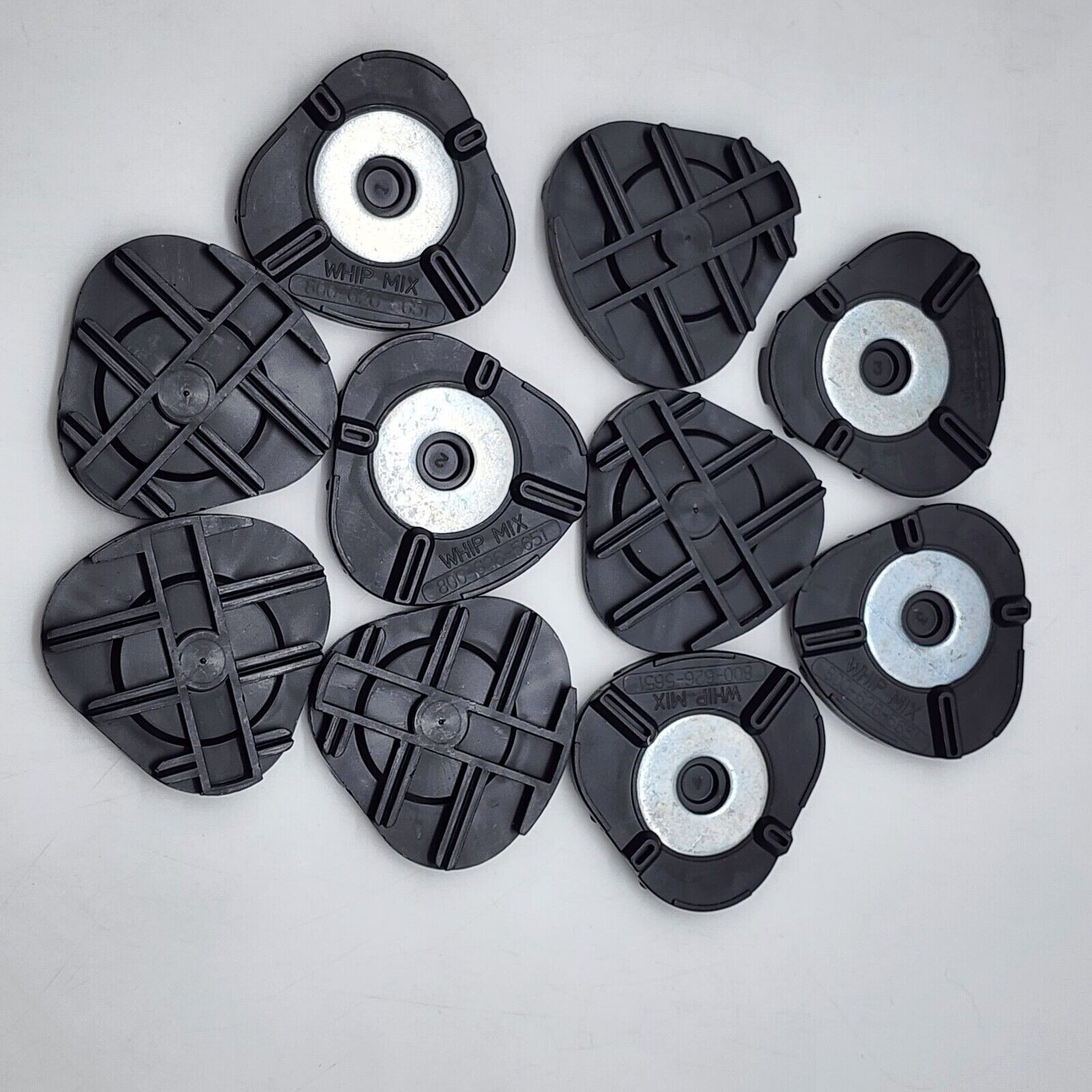 *100-Pieces* Whip Mix Magnetic Disposable Plastic Mounting Plates 20002369