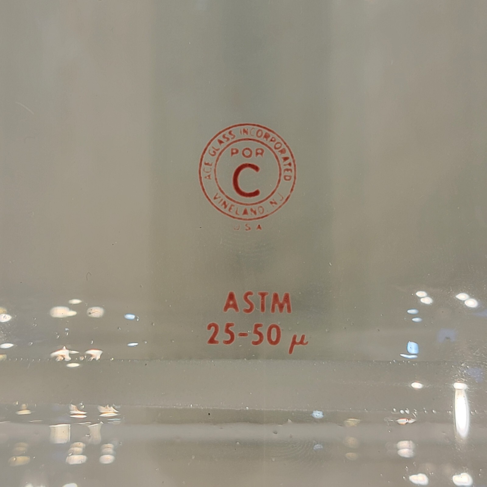 Jacketed Büchner Funnel Ace Glass 1 Liter Volume Pyrex 20-50u Alumina Filter