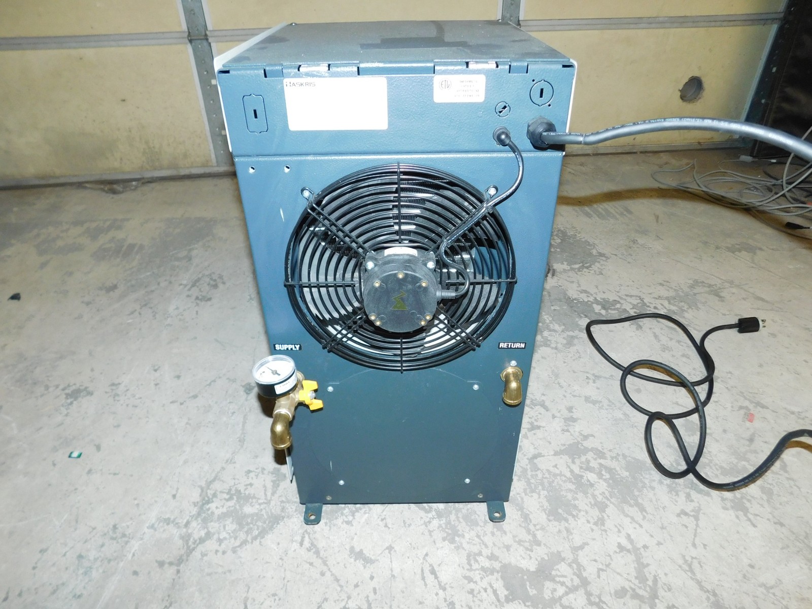 HASKRIS MODEL LX1-A1-61XXXX INDOOR AIR COOLED LAB WATER CHILLER (#4745)
