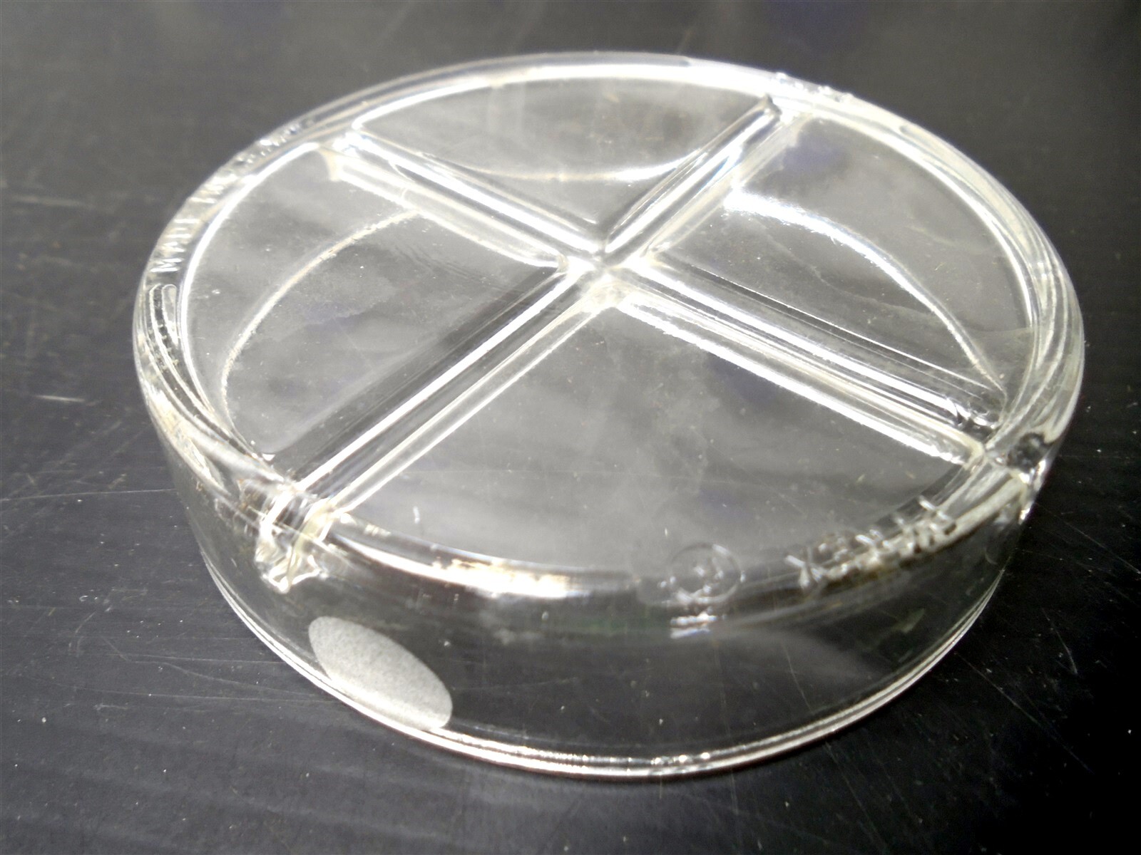(12) Original PYREX – 3163-100 – QUADRANT PETRI-DISH 100mm x 22mm – Borosilicate