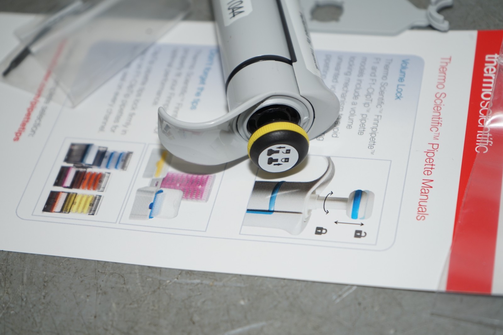 ^ Thermo Scientific™ F1-ClipTip™ 20 – 200 uL Single Channel Pipette #X6030