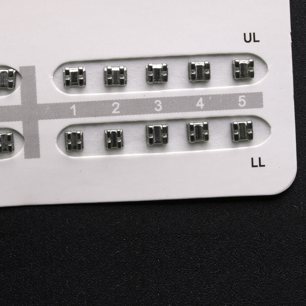 20 Pcs/Pack Dental Orthodontic 018″ Slot Edgewise No Hook Metal Brackets Braces