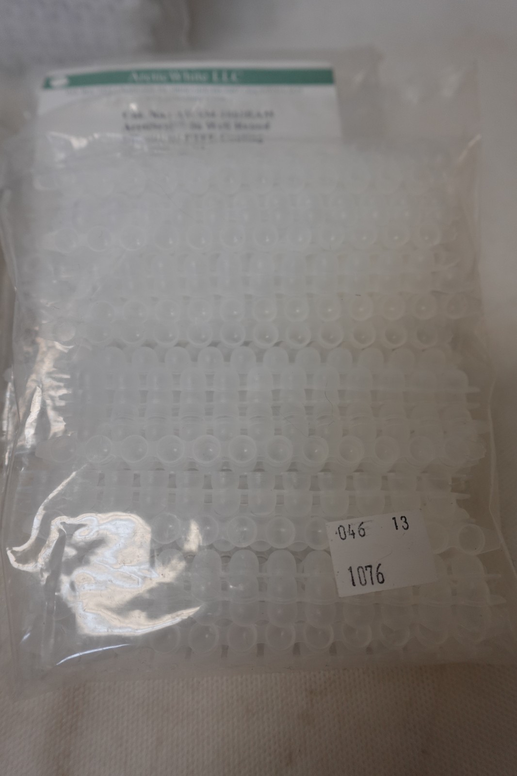 Lot of 5 – Arctic White ArctiSeal 96 Well Round Silicone Seal PTFE AWSM-1002RAM