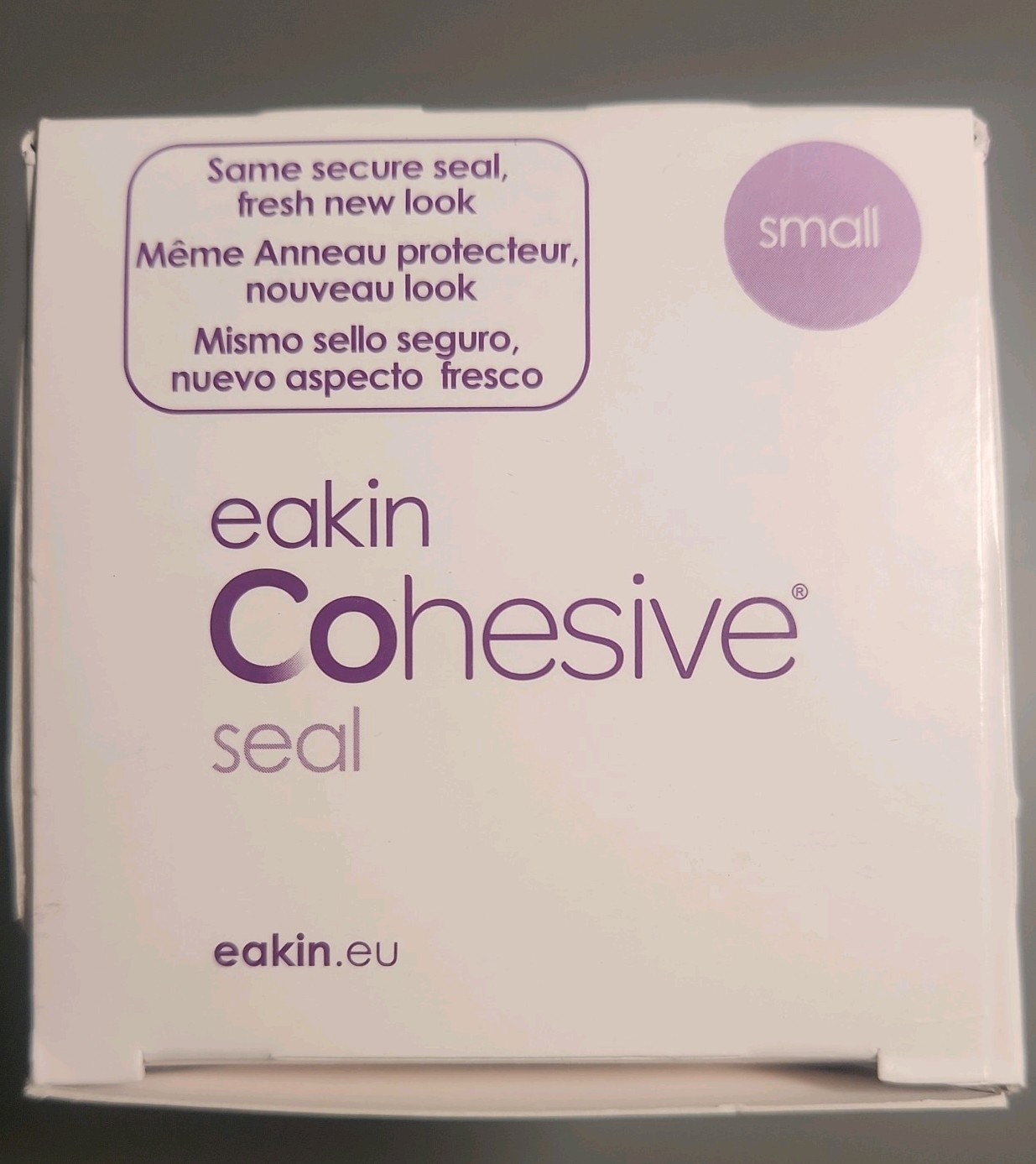 #839002 CONVATEC -EAKIN COHESIVE OSTOMY SMALL SEALS, 4 BOX (20 SEALS / BOX)