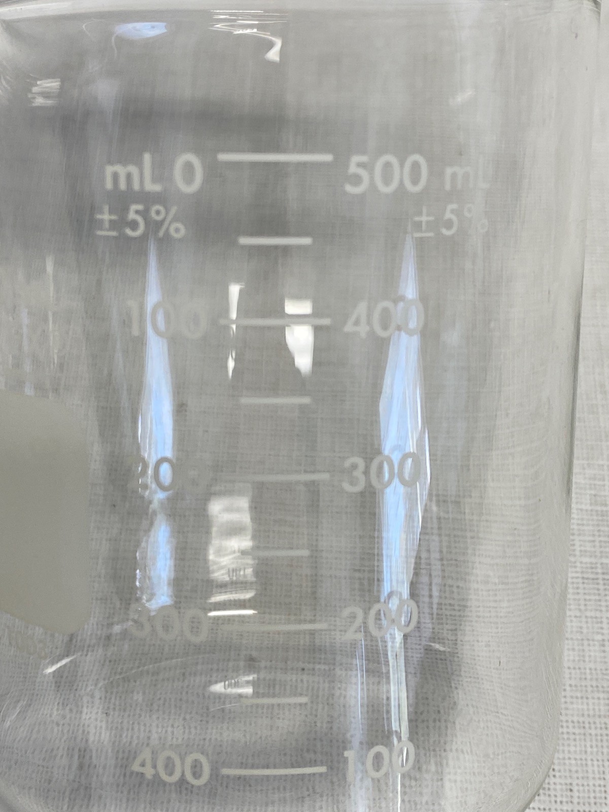 PYREX Glass 600mL Dual Scale Graduated HD Griffin Beaker Pour Spout 1003-600
