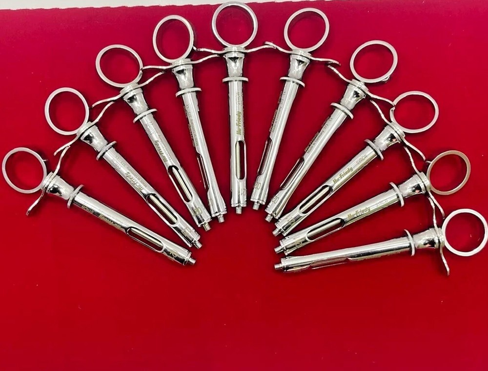 Hu-Friedy CW Style 30 Pcs Dental Anesthetic Aspirating 1.8ml Syringe SYRCW