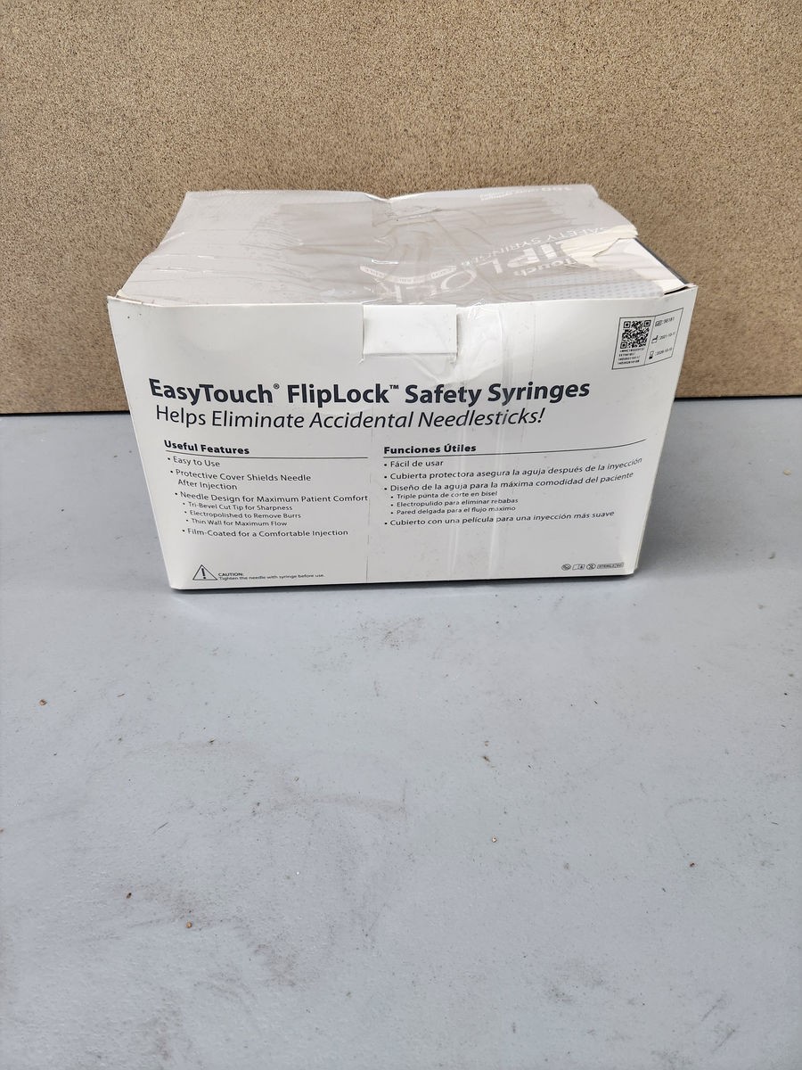 EasyTouch 23G, 3mL, 1″”(25mm) Saftey Syringe, Luer Lock, 100 Count