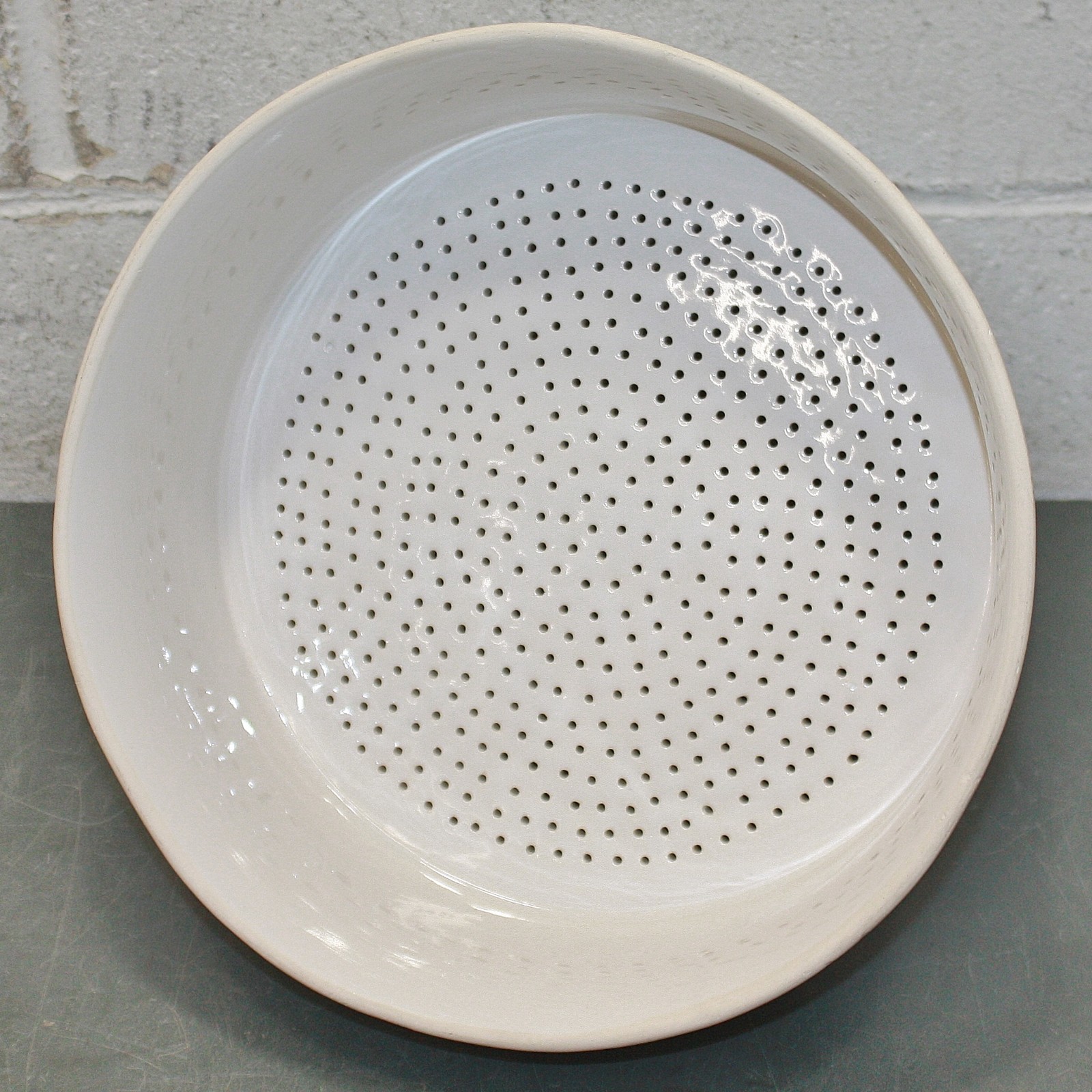 Chemglass Ceramic Buchner Funnel CG-1888-09, 4.8 L, 280 mm, 27mm x 140mm Stem